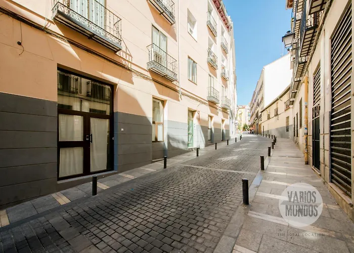 Confort y cultura para 10, en el vibrante Lavapiés